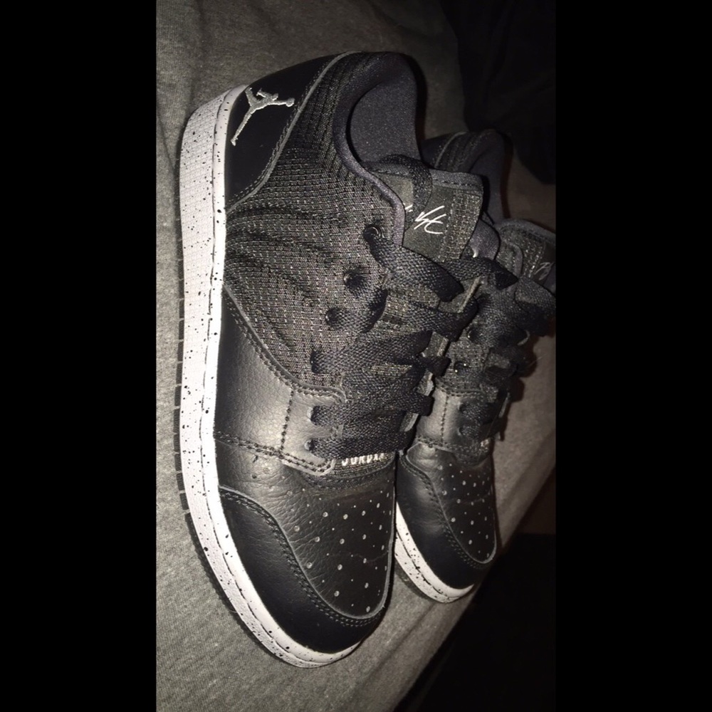Jordan 1 flight 4 low prem bg